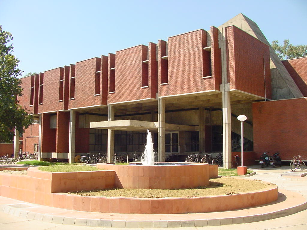 IIT Kanpur Building