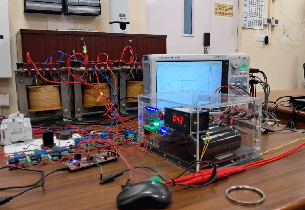 Grid-tied inverter using DSP TMS320F28379D